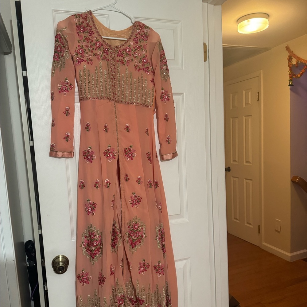 Peach / Coral color Indian dress with churidar (leggings) and dupatta